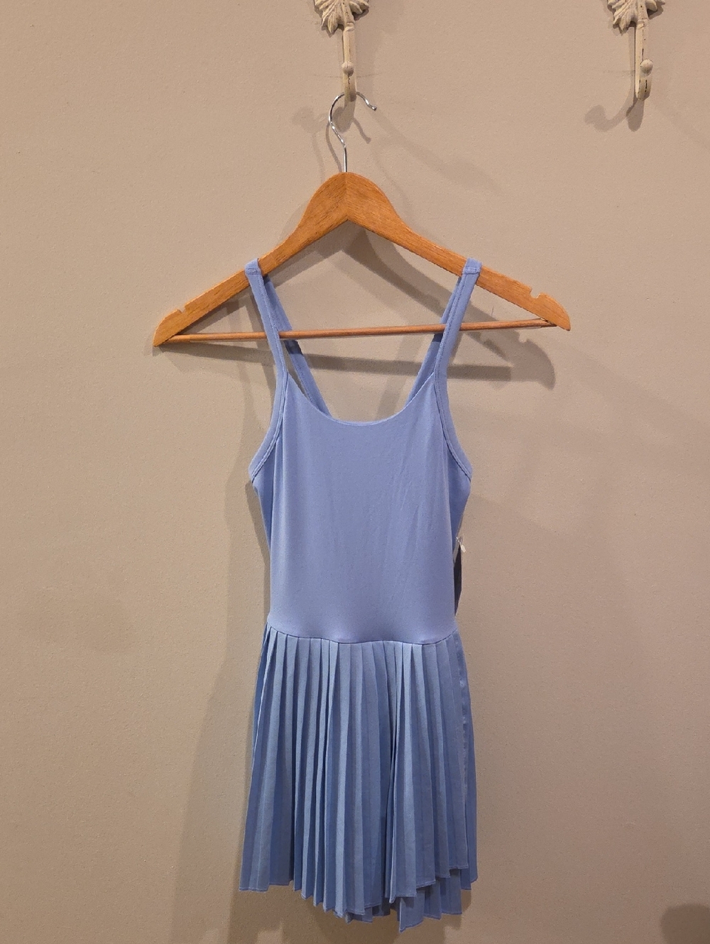 NWT ZELLA Blue hysranga Pleated Active Dress